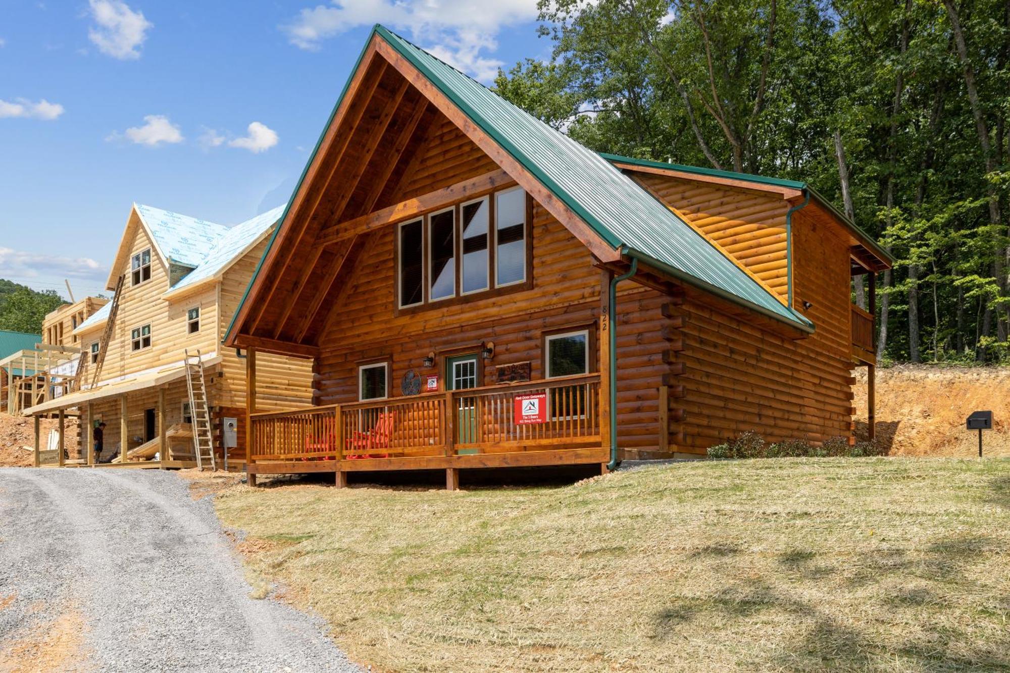 The 3 Bears Is A Newly Built 3 Bedroom Cabin Only 3 Minutes From The Parkway! Pigeon Forge Exteriör bild